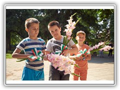 С венци и цветя отбелязахме 183 години от рождението на Апостола 